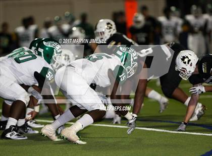 Thumbnail 2 in Calabasas High vs Dorsey High photogallery.