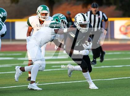 Thumbnail 3 in Calabasas High vs Dorsey High photogallery.