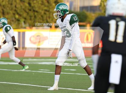Thumbnail 3 in Calabasas High vs Dorsey High photogallery.