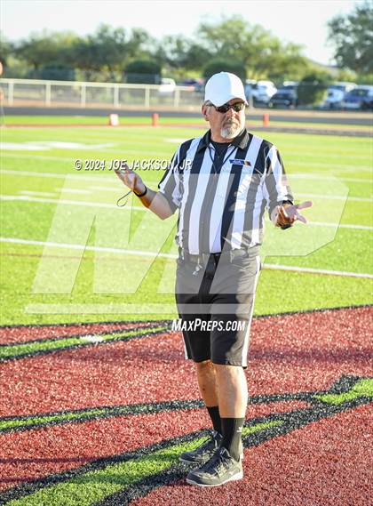 Thumbnail 3 in Walden Grove vs CDO photogallery.