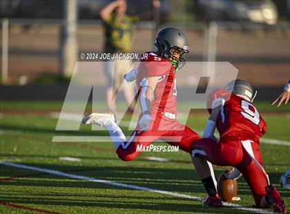 Thumbnail 3 in Walden Grove vs CDO photogallery.