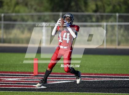 Thumbnail 3 in Walden Grove vs CDO photogallery.