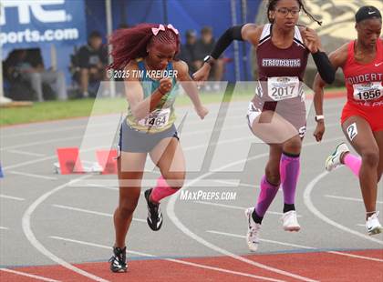 Thumbnail 2 in PIAA 2A & 3A Finals photogallery.