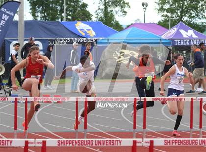 Thumbnail 1 in PIAA 2A & 3A Finals photogallery.
