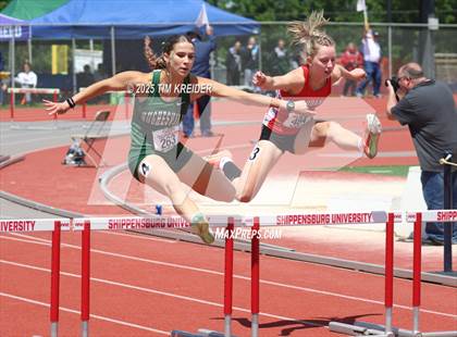 Thumbnail 1 in PIAA 2A & 3A Finals photogallery.