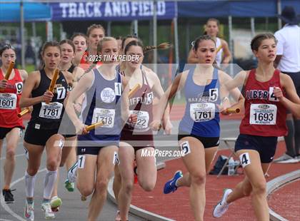 Thumbnail 2 in PIAA 2A & 3A Finals photogallery.