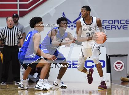 Thumbnail 2 in Federal Way vs. Ranney (Spalding Hoophall Classic) photogallery.