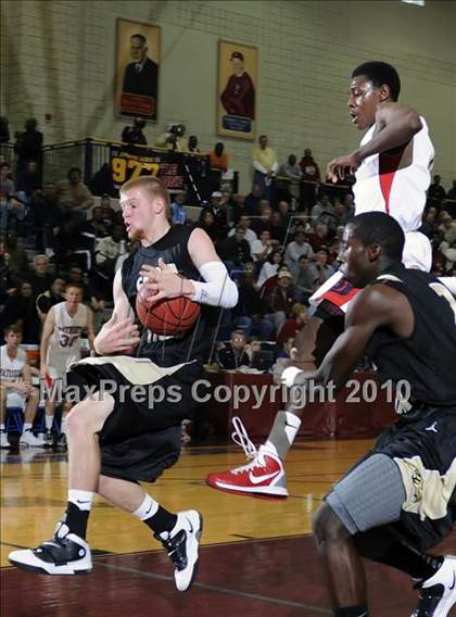 Thumbnail 1 in Russellville vs. Bob Jones photogallery.