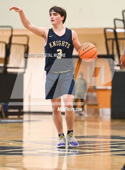Thumbnail 2 in River Ridge vs. Americus-Sumter (Lemon Street Classic) photogallery.