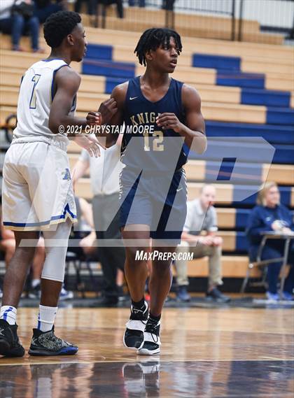 Thumbnail 1 in River Ridge vs. Americus-Sumter (Lemon Street Classic) photogallery.