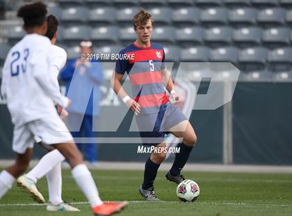 Thumbnail 3 in Roaring Fork vs. Kent Denver (CHSAA 3A Final) photogallery.