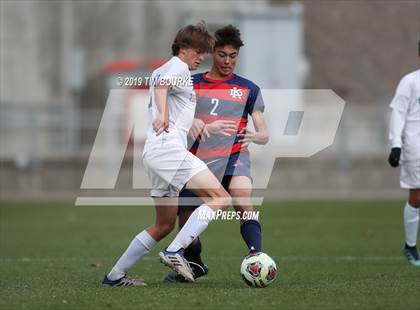 Thumbnail 2 in Roaring Fork vs. Kent Denver (CHSAA 3A Final) photogallery.