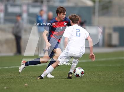 Thumbnail 1 in Roaring Fork vs. Kent Denver (CHSAA 3A Final) photogallery.
