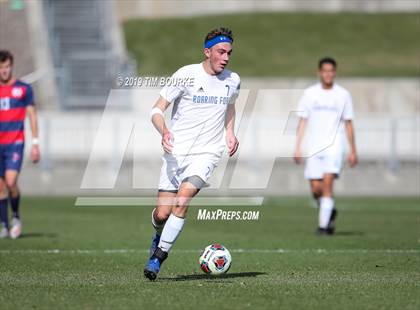 Thumbnail 1 in Roaring Fork vs. Kent Denver (CHSAA 3A Final) photogallery.