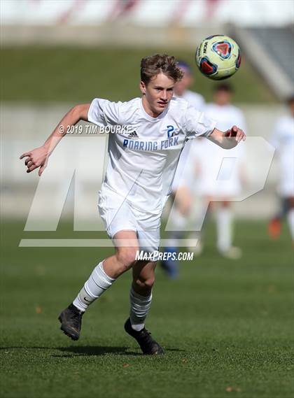 Thumbnail 1 in Roaring Fork vs. Kent Denver (CHSAA 3A Final) photogallery.