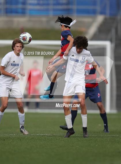 Thumbnail 1 in Roaring Fork vs. Kent Denver (CHSAA 3A Final) photogallery.