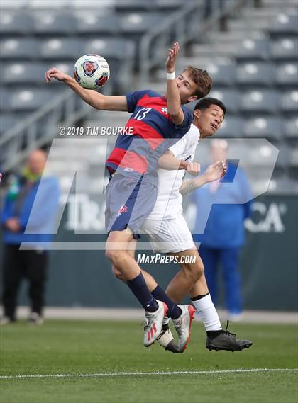 Thumbnail 3 in Roaring Fork vs. Kent Denver (CHSAA 3A Final) photogallery.