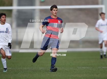 Thumbnail 1 in Roaring Fork vs. Kent Denver (CHSAA 3A Final) photogallery.