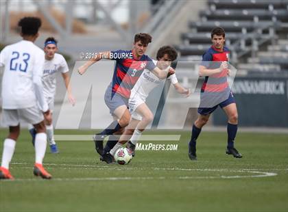 Thumbnail 2 in Roaring Fork vs. Kent Denver (CHSAA 3A Final) photogallery.