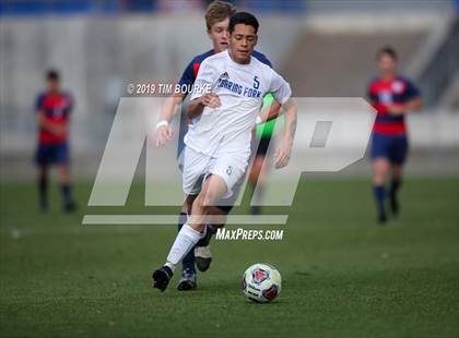 Thumbnail 2 in Roaring Fork vs. Kent Denver (CHSAA 3A Final) photogallery.