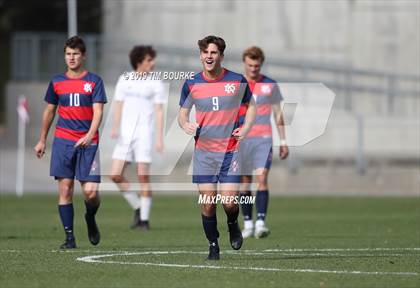 Thumbnail 2 in Roaring Fork vs. Kent Denver (CHSAA 3A Final) photogallery.