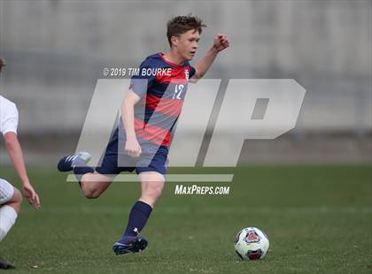 Thumbnail 3 in Roaring Fork vs. Kent Denver (CHSAA 3A Final) photogallery.
