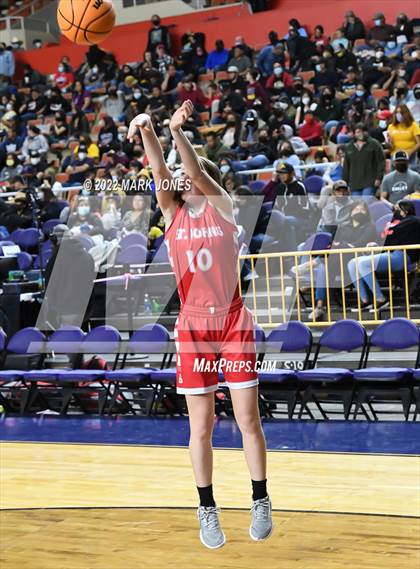 Thumbnail 2 in Pima vs. St. Johns (AIA 2A Semifinal) photogallery.