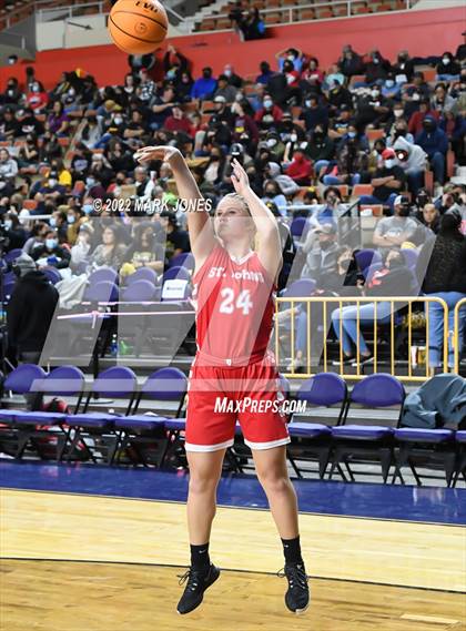 Thumbnail 1 in Pima vs. St. Johns (AIA 2A Semifinal) photogallery.