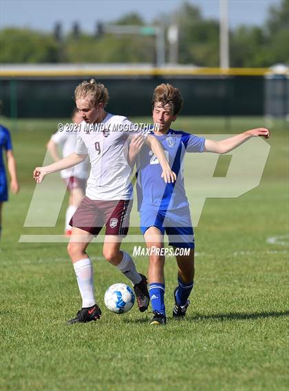 Thumbnail 3 in Limestone vs. Illinois Valley Central photogallery.