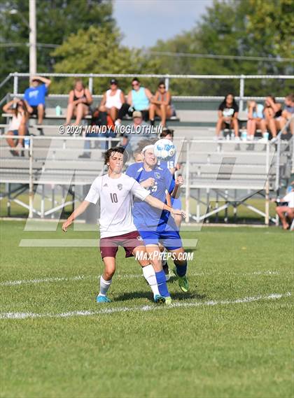 Thumbnail 1 in Limestone vs. Illinois Valley Central photogallery.
