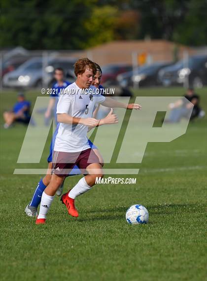 Thumbnail 2 in Limestone vs. Illinois Valley Central photogallery.
