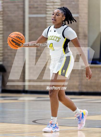 Thumbnail 1 in McAdory vs Tuscaloosa County (Jaguar Thanksgiving Jam) photogallery.