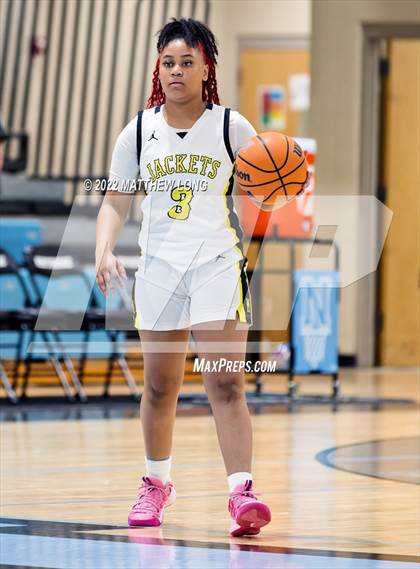 Thumbnail 1 in McAdory vs Tuscaloosa County (Jaguar Thanksgiving Jam) photogallery.