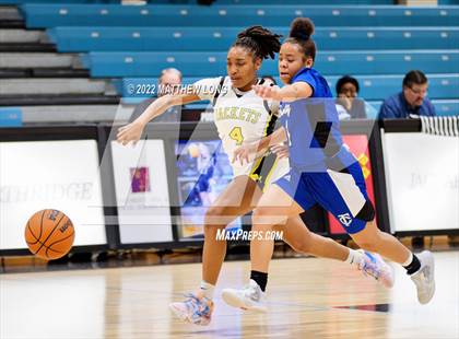 Thumbnail 2 in McAdory vs Tuscaloosa County (Jaguar Thanksgiving Jam) photogallery.