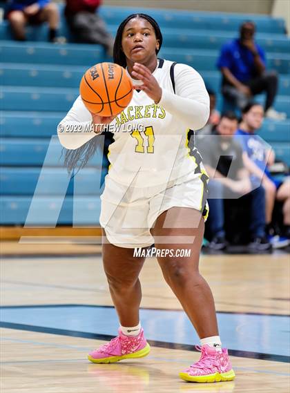 Thumbnail 2 in McAdory vs Tuscaloosa County (Jaguar Thanksgiving Jam) photogallery.