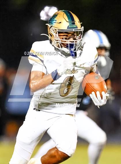 Thumbnail 3 in Yuma Catholic @ Cactus photogallery.