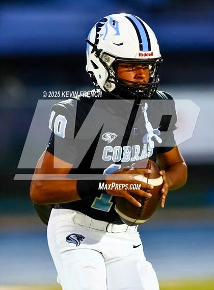 Thumbnail 3 in Yuma Catholic @ Cactus photogallery.