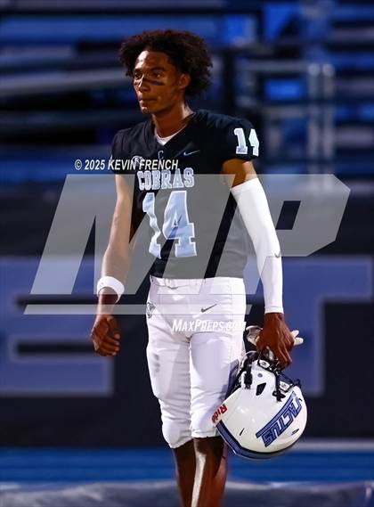 Thumbnail 2 in Yuma Catholic @ Cactus photogallery.
