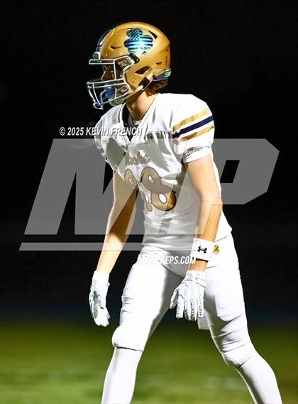 Thumbnail 2 in Yuma Catholic @ Cactus photogallery.