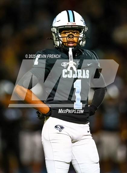 Thumbnail 2 in Yuma Catholic @ Cactus photogallery.
