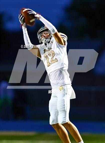 Thumbnail 3 in Yuma Catholic @ Cactus photogallery.