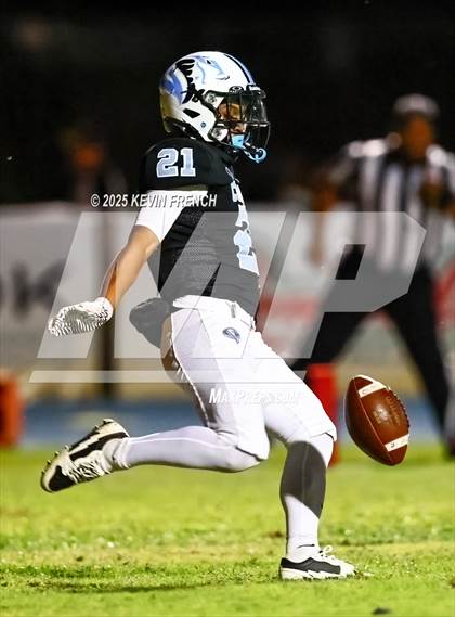 Thumbnail 1 in Yuma Catholic @ Cactus photogallery.