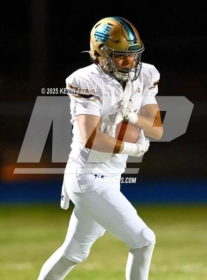 Thumbnail 3 in Yuma Catholic @ Cactus photogallery.