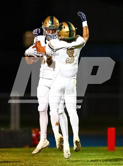 Thumbnail 2 in Yuma Catholic @ Cactus photogallery.