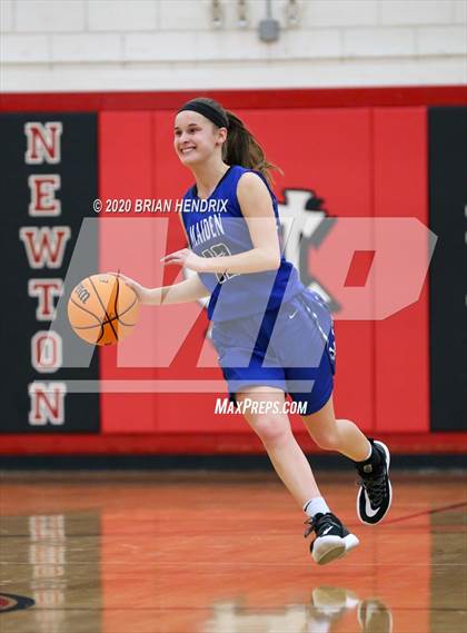 Thumbnail 3 in Maiden @ Newton-Conover photogallery.