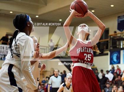 Thumbnail 3 in Spartanburg Day @ Gaston Day photogallery.