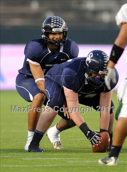 Thumbnail 3 in Le Grand vs. Sierra Canyon (CIF State D4 Final) photogallery.