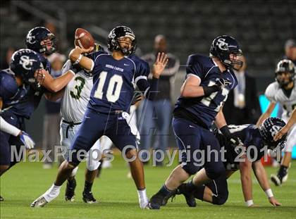 Thumbnail 2 in Le Grand vs. Sierra Canyon (CIF State D4 Final) photogallery.