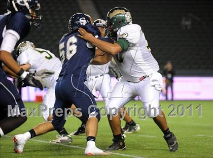 Thumbnail 3 in Le Grand vs. Sierra Canyon (CIF State D4 Final) photogallery.