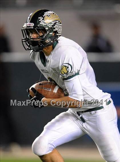 Thumbnail 3 in Le Grand vs. Sierra Canyon (CIF State D4 Final) photogallery.
